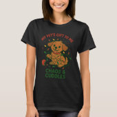 Pet's Gift Chaos Cuddles Christmas Dog Cat Owner Tシャツ (正面)