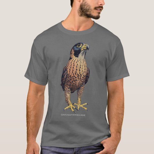 Petunia the Peregrine Falcon T-Shirt Tシャツ (正面)
