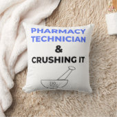 Pharmacy Technician & Crushing It 2 クッション (ブランケット)
