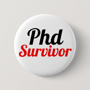 Phdサバイバータイポグラフィ赤黒 缶バッジ