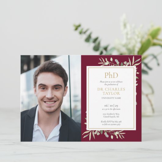 PhD Degree Burgundy Greenery卒業写真 招待状 (スタンド正面)