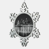 Philly夜b/w スノーフレークピューターオーナメント (右)