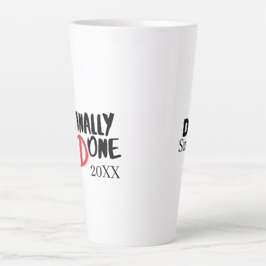 phinally done - PHDおもしろい卒業引用文デザイン カフェラテマグ (正面)