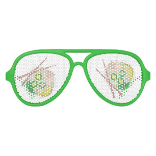 PHOベトナム料理チキンヌードルスープ箸 アビエーターサングラス