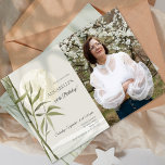 Photo エレガント Oriental Bamboo 60th Birthdayパーティー 招待状<br><div class="desc">60誕生祝いにエレガンスのtouchを追加します私たちのフォトオリエンタル竹エレガントパーティの招待状。この美しいデザインの招待は、強度と弾力性を象徴する穏やかな竹のモチーフを備えている。あなたの写真のための宇宙お気に入りので、この招待をパーソナライズして本当にそれユニークを作る。招待状愛する人々をスタイルのこの祝節目の誕生日に参加させる。今すぐ注文し、思い出に残る洗練されたイベントのトーンを設定！</div>