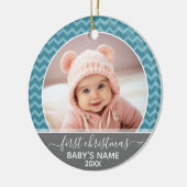 Photo Babysの初めてのクリスマス – 青い山形の灰色 セラミックオーナメント (左)
