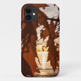 photo de feuilles d'érables rouge iPhone 11 ケース