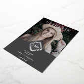 Photo Graduation Chic Initial Lace Effect Romantic 箔招待状 (回転した状態)