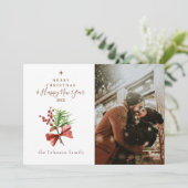 Photo Merry Christmas Pine Berries Elegant シーズンカード (スタンド正面)