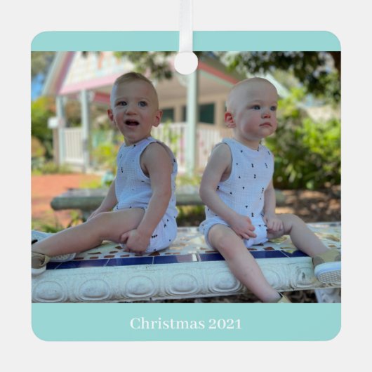 PHOTO METALオーナメント（裏面に名前が付いている）。 メタルオーナメント (正面)