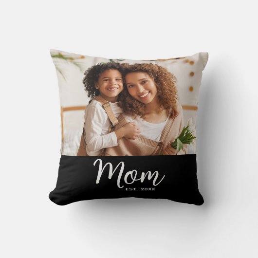 Photo Mom Established Date White Script on Black クッション (正面)