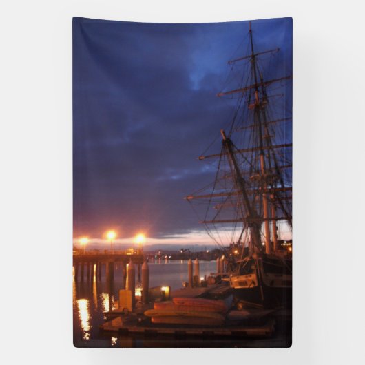 Photo of inspiration, Pilgrim at dawn 横断幕 (縦)