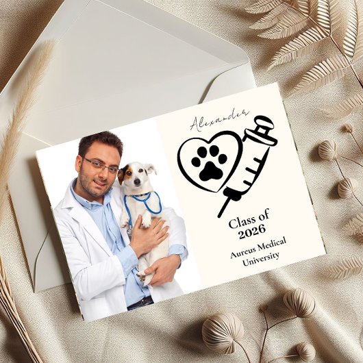 Photo Veterinary Medicine Paw Graduation Party 案内状
