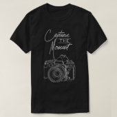 Photogrのモーメントカメラ撮影をキャプチャする Tシャツ (デザイン正面)
