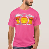 Photographer Camera Sunset Photography Tシャツ (正面)