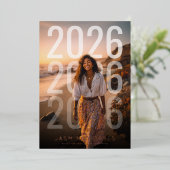 PhotoPop Minimal Year Overlay Graduation 箔招待状 (立ち正面)