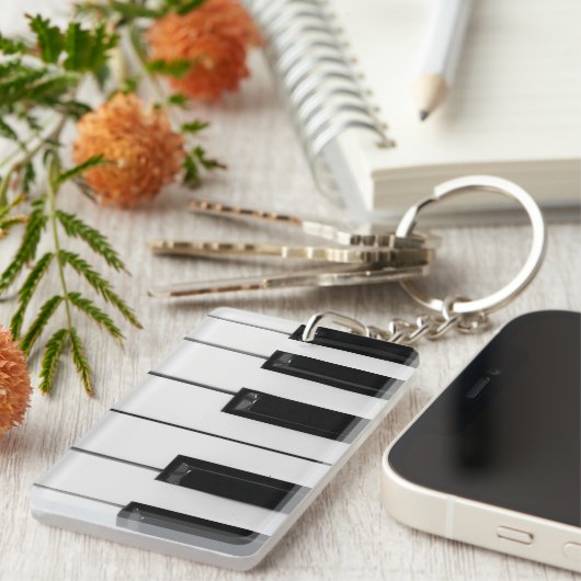 Piano キーホルダー (正面右)