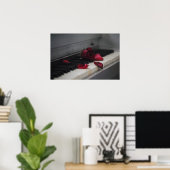 Piano Keys with a Red Rose ポスター (ホームオフィス)