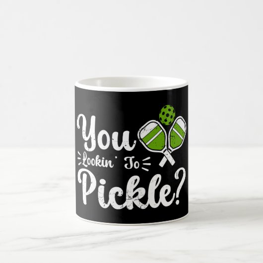 Pickle Pickleball Playerを探おもしろいす コーヒーマグカップ (中央)