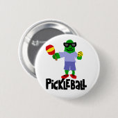 Pickleballのかいが付いているおもしろいなピクルス 缶バッジ (正面&裏面)