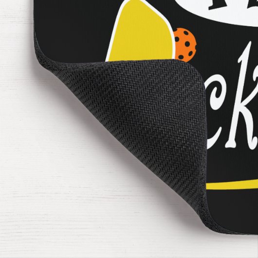 Pickleballのギフトの生きている笑いの演劇のピクルスの球 マウスパッド (コーナー)