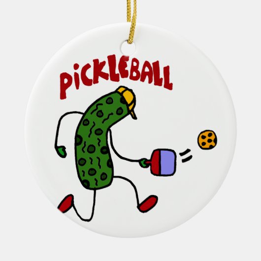 Pickleballの行為のデザインを遊ぶおもしろいなピクルス セラミックオーナメント (正面)