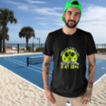 Pickleballは私のゲームパーソナライズされた Tシャツ<br><div class="desc">このデザインはパーソナライズされた、写真や文字を変更して提供される領域にあってもよい。またカスタマイズは、このテンプレートをカスタマイズしクリックて、を選択してさらに背景の色を削除または変更したり、文字を追加したり、文字の色またはスタイルを変更したり、文字のみのデザインの画像を削除したりすることで可能です。このもし商品はデザインを別の商品に移すオプションがあり、必要に応じてデザインを調整しもして下さい。colorflowcreations@gmail.comで連絡は、このデザインを別の製品で使用するもしか、デザインのサポートが必要な場合は、ページの上部にあるチャットオプションを使用する。www.facebook.com/colorflowcreations、www.instagram.com/colorflowcreations、www.twitter.com/colorflowart、後を追およびwww.pinterest.com/colorflowcreationsで自分のデザインや自分の情報を見る。</div>
