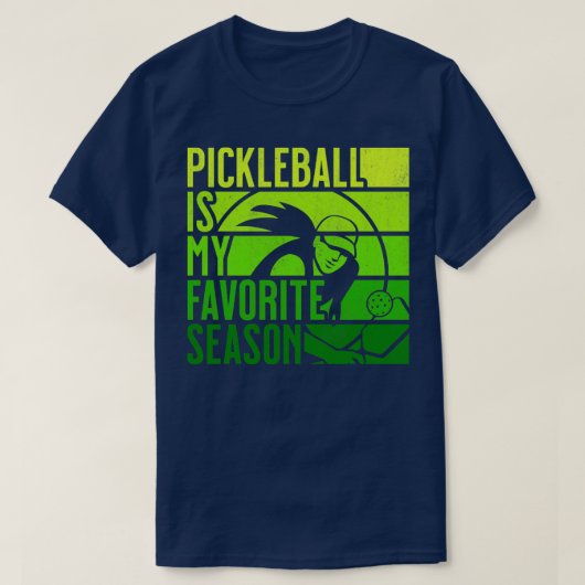 PickleBallは私のシーズンお気に入りのレトロヴィンテージパッド Tシャツ (デザイン正面)