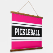 PICKLEBALLブライトピンク白黒レースストライプズ 吊り下げ型タペストリー (傾斜あり)