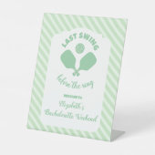 Pickleball Bachelorette Weekend 台座サイン (正面)