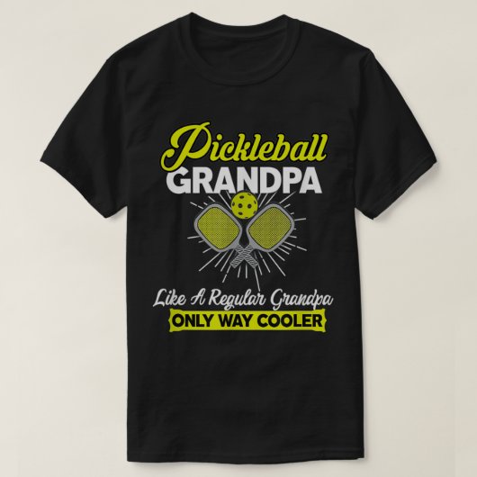 Pickleball Grandpa Funny Men's Player Pickle Ball Tシャツ (デザイン正面)