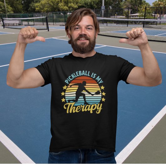 Pickleball is my Therapy funny Pickleball Tシャツ