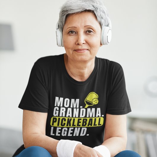 Pickleball Legend Tee for Moms & Grandmas トライブレンドＴシャツ