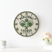 Pickleball Lounge Vintage Pickleball Rustic Paddle ラージ壁時計 (ホーム)