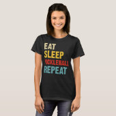 Pickleball Passion: 食べ、Sleep、Repeat Tシャツ (正面フル)
