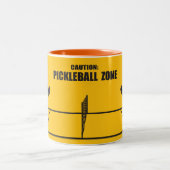Pickleball Zone ツートーンマグカップ (中央)