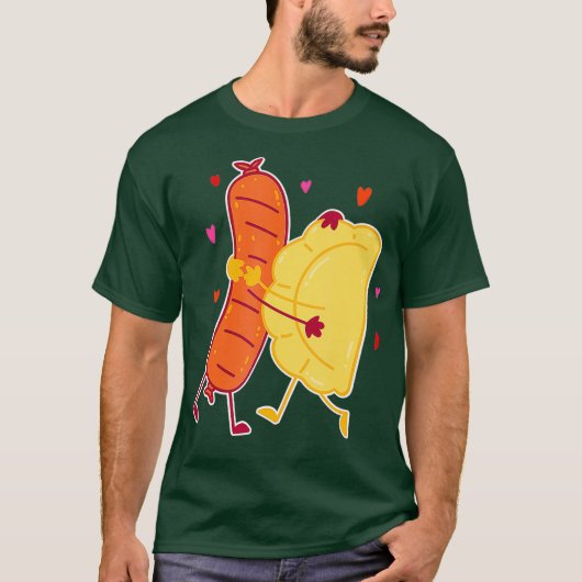 PierogiとKielbasa Polish Food おもしろい I Food Tシャツ (正面)