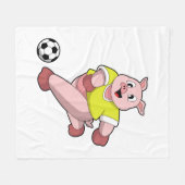 Pig as Soccer player with Soccer フリースブランケット (正面(横))