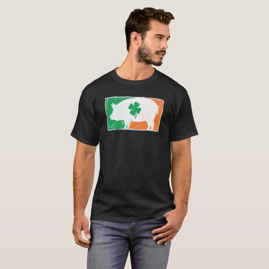 Pig St Patrick's Day Irish Flag C Distressed Tシャツ (正面フル)