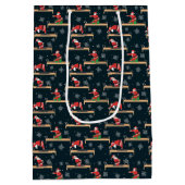 Pilates Santa Seamless Christmas Patterns ミディアムペーパーバッグ (裏面)