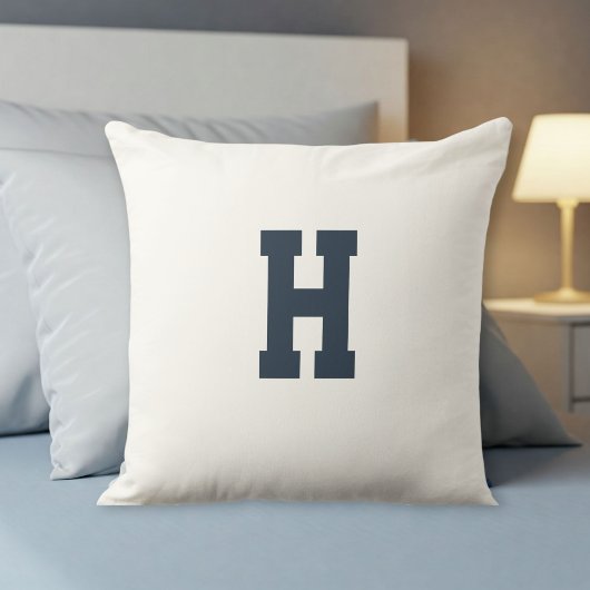 pillow with personalized letter クッション