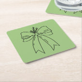 Pine Branch with Bow Minimalist スクエアペーパーコースター (アングル)