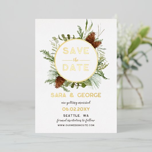 Pine Cone Fir Branches写真素朴日付の保存 箔招待状 (立ち正面)