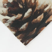 Pine Cones and Red Berries Winter Pattern フリースブランケット (角)