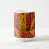 "Pine Lily" Premium Key chain コーヒーマグカップ (中央)