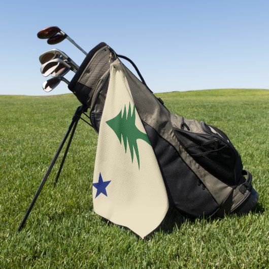 Pine tree and star 1901 flag of Maine State ゴルフタオル (グリーン)