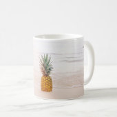 Pineapple on sand near beach コーヒーマグカップ (正面右)