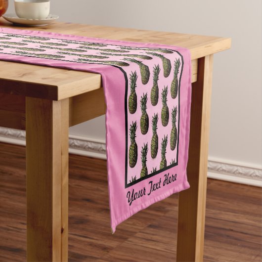 Pineapple Table Runner – オプションの個人用設定 ショートテーブルランナー (インサイチュ)