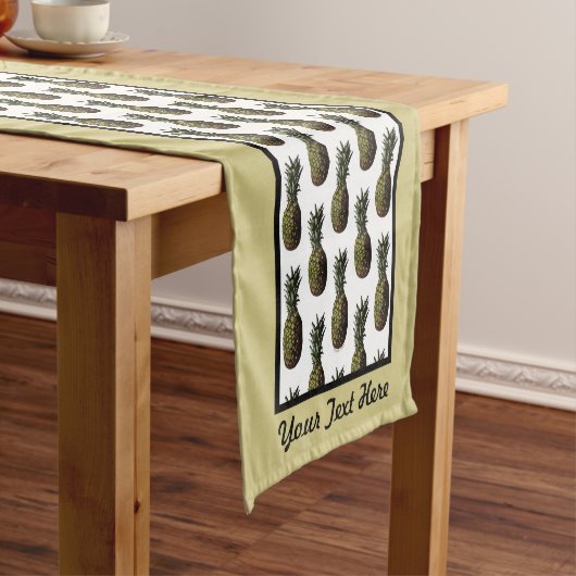 Pineapple Table Runner – オプションの個人用設定 ショートテーブルランナー (インサイチュ)