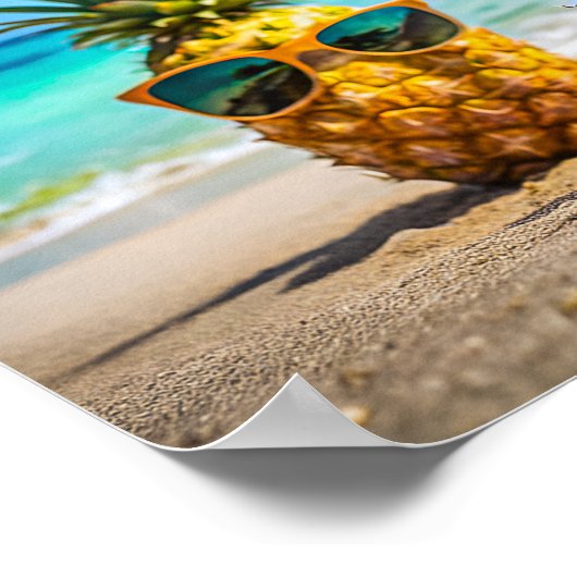 Pineapples in stylish sunglasses ポスター (角)
